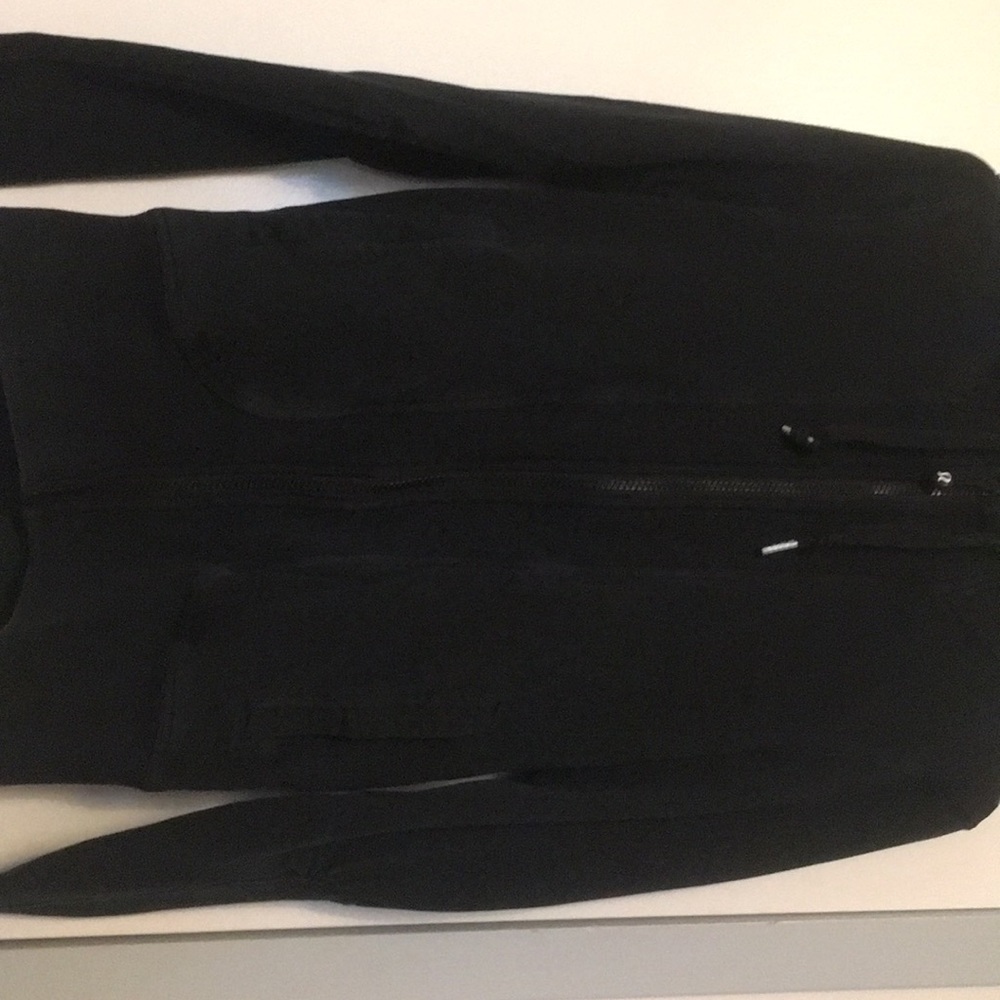 Lulu lemon black jacket size 4